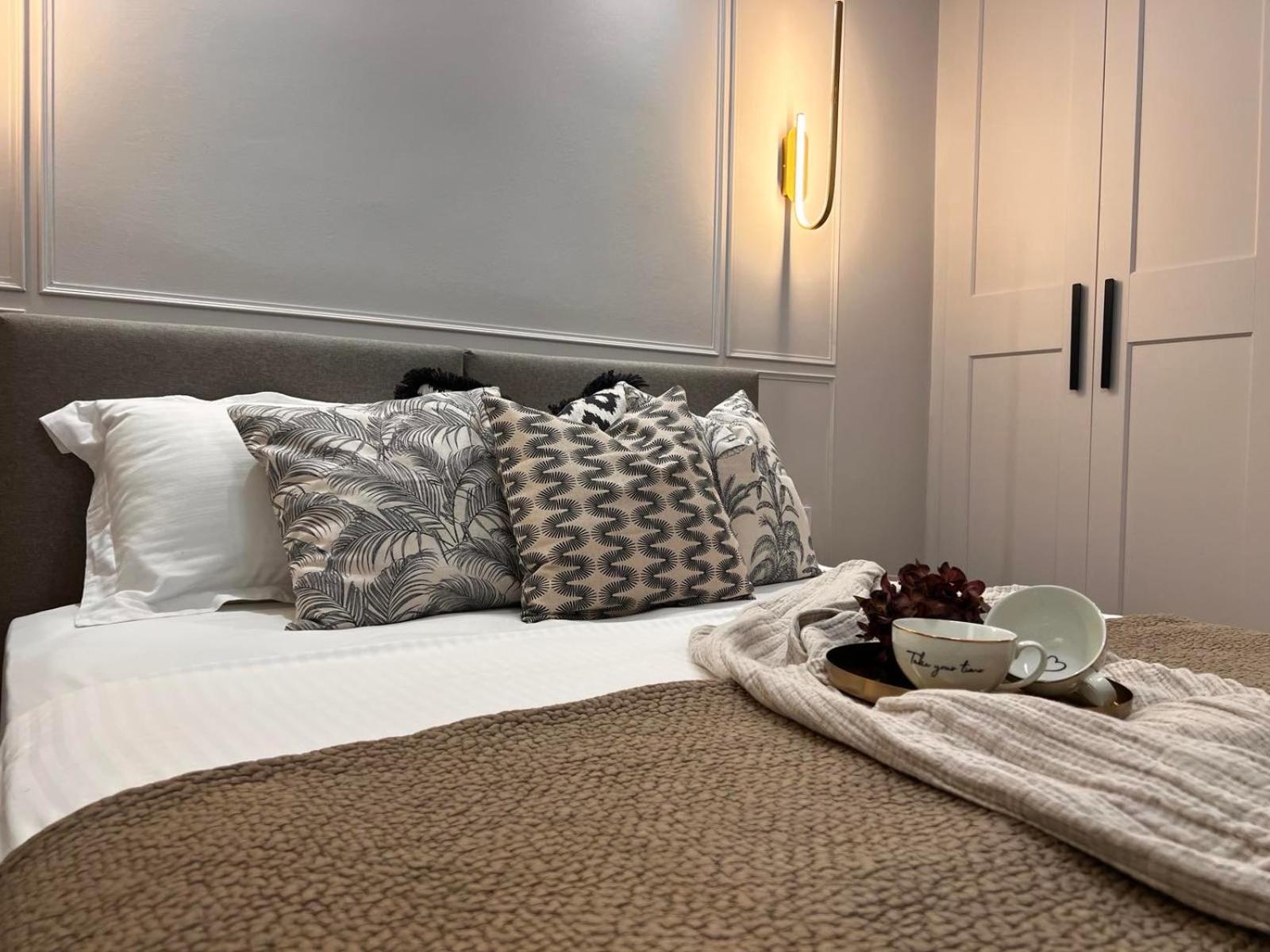 Oikiaegina Apartment Bagian luar foto